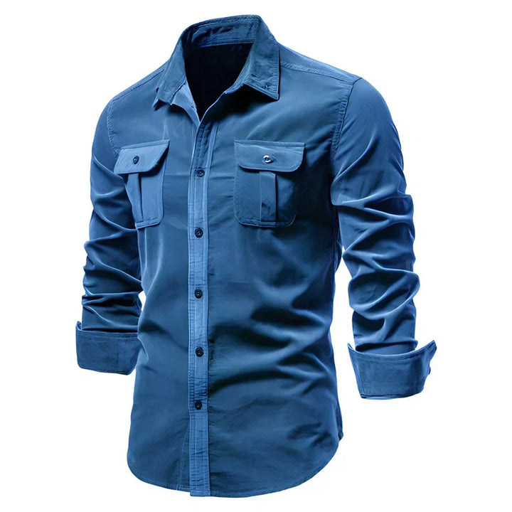 Men's long-sleeve button-down shirt with a tailored fit. Ideal for versatile everyday fashion and comfort.