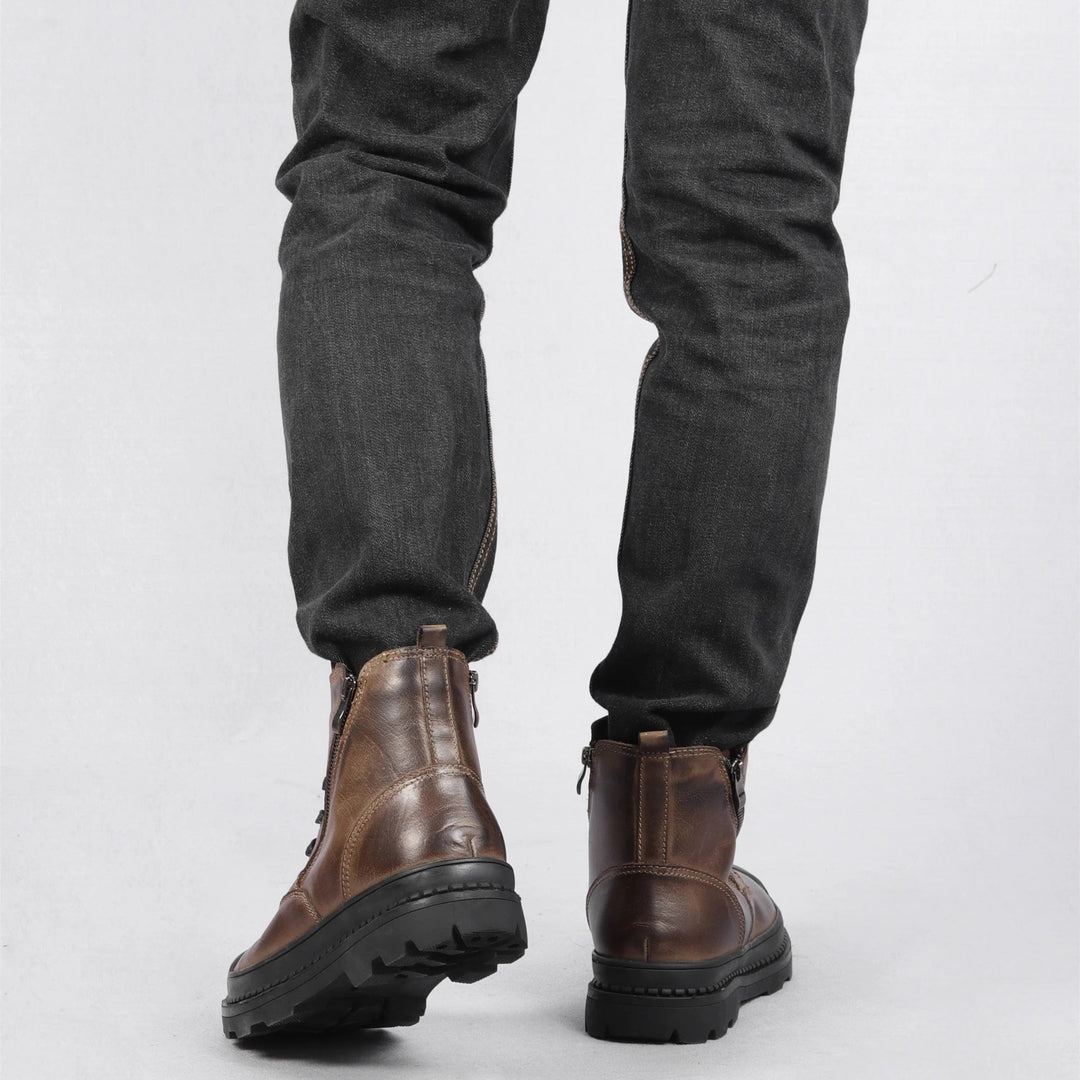 Stylish men's vintage combat boots, leather design with lace-up and zip for sturdy wear.