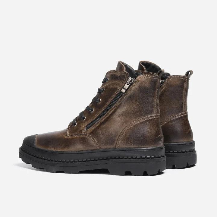 Rugged men's vintage combat boots; warm leather, sturdy build, lace-up & zip for all-day comfort.