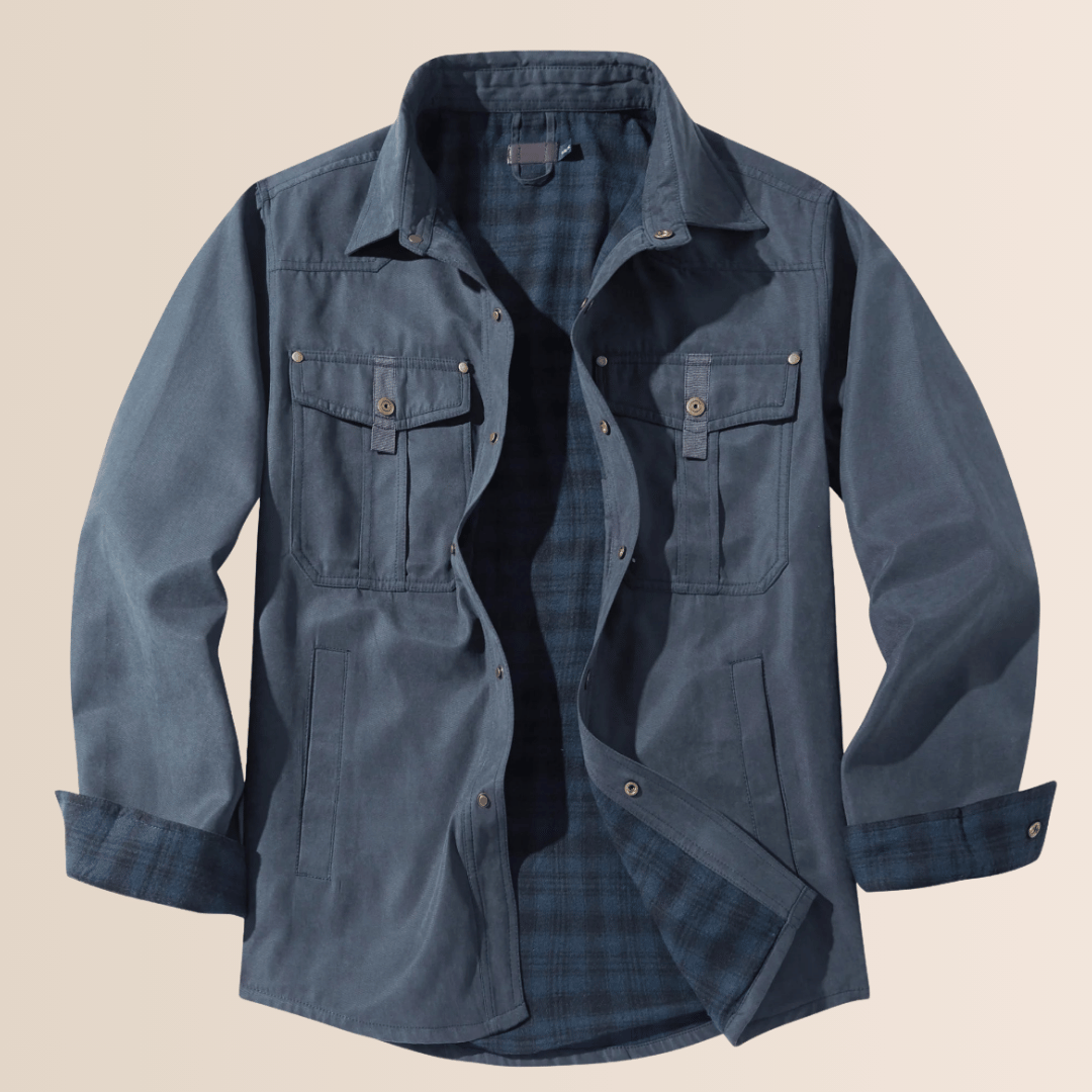 All-season men's plaid shirt jacket. Comfortable layering piece, zip-up outerwear for a casual, vintage look.