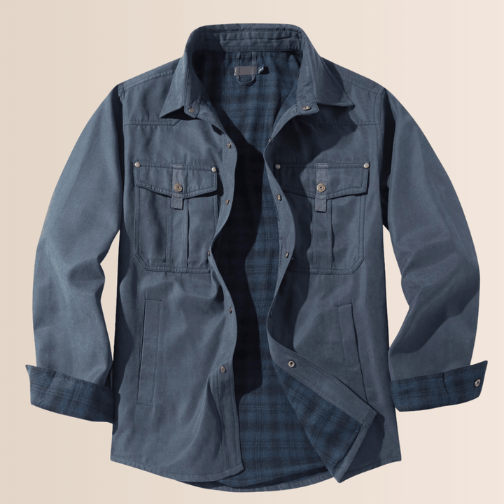 All-season men's plaid shirt jacket. Comfortable layering piece, zip-up outerwear for a casual, vintage look.