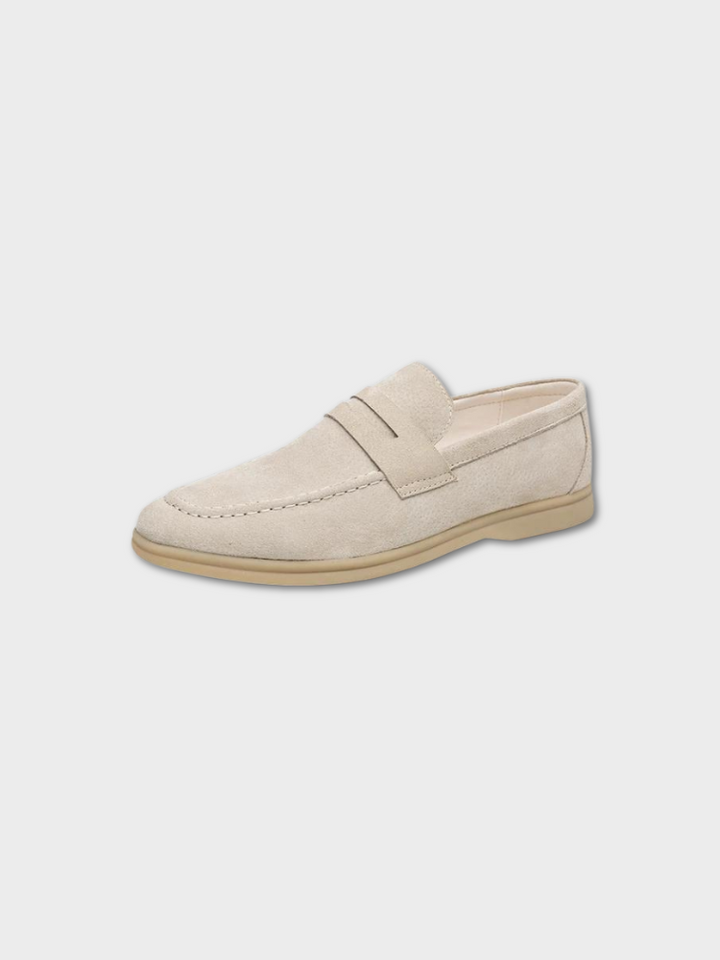 Stylish men's casual footwear: comfortable vintage slip-on loafers for everyday fashion.
