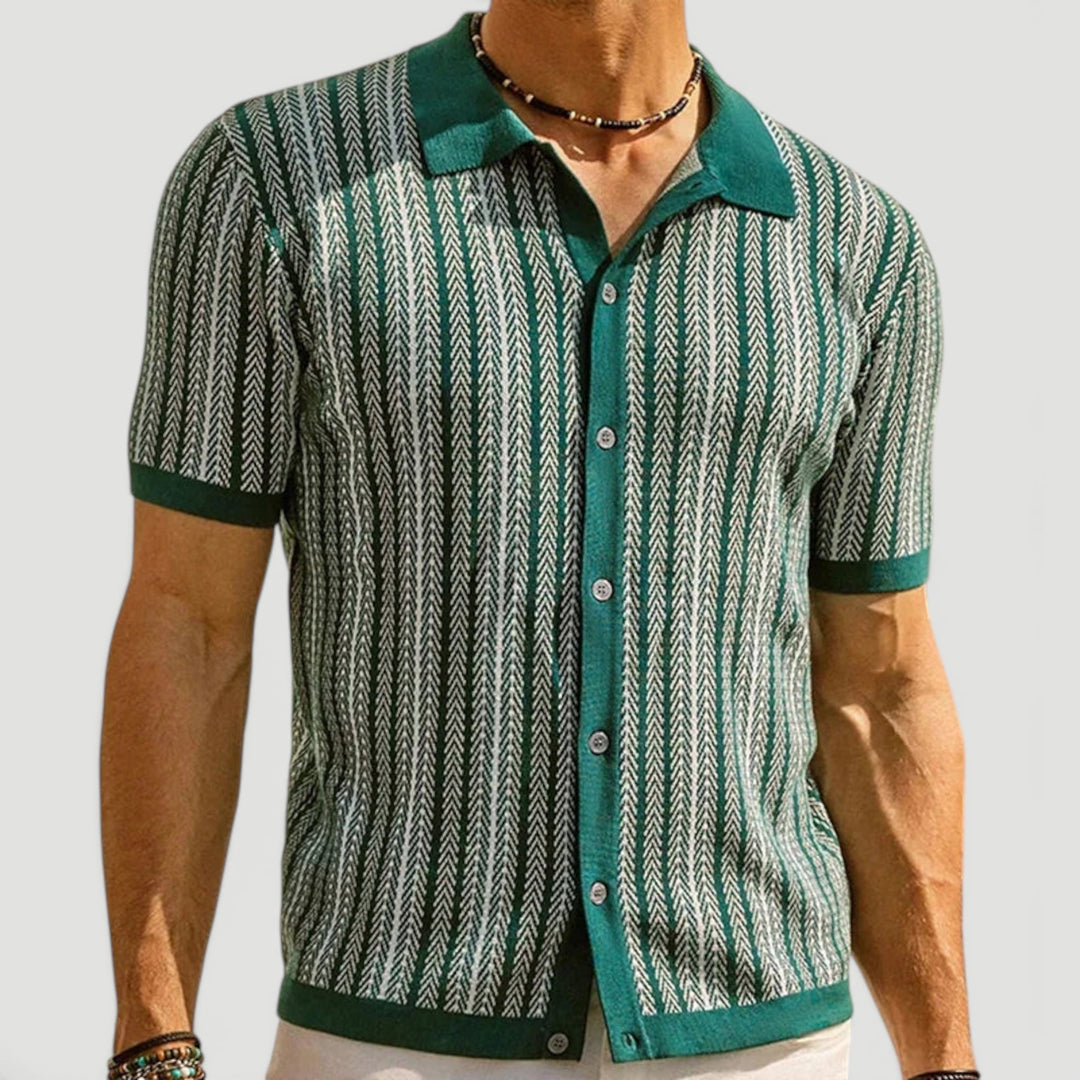 Smart casual men's polo shirt, vintage style with button front. A classic choice for effortless summer charm.