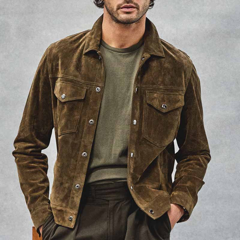 Men's vintage style jacket with button-up front, two chest pockets. Perfect casual outerwear for fall fashion.