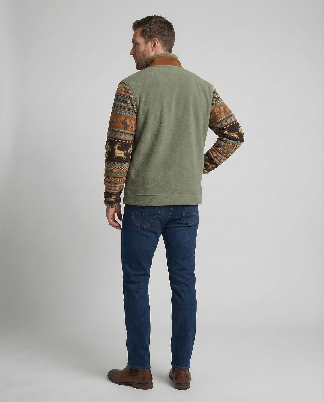 Men's versatile layering fleece jacket ideal for cold weather comfort.