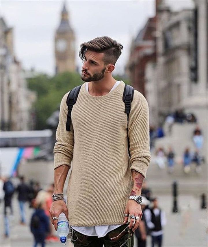 Comfortable men's long sleeve knit pullover sweater, offering a relaxed fit for casual autumn style.