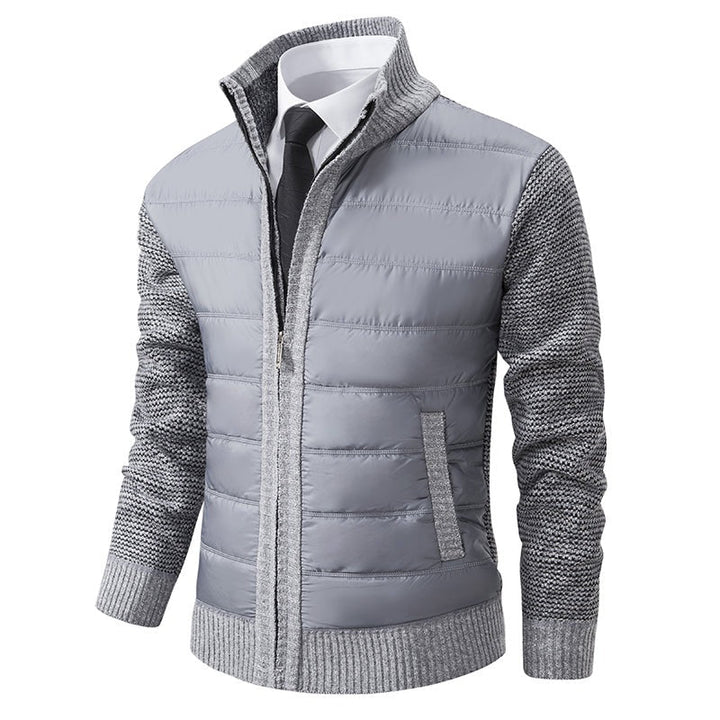 Casual men's fall/winter jacket: cozy puffer body with trendy knitted sleeves and full zip.