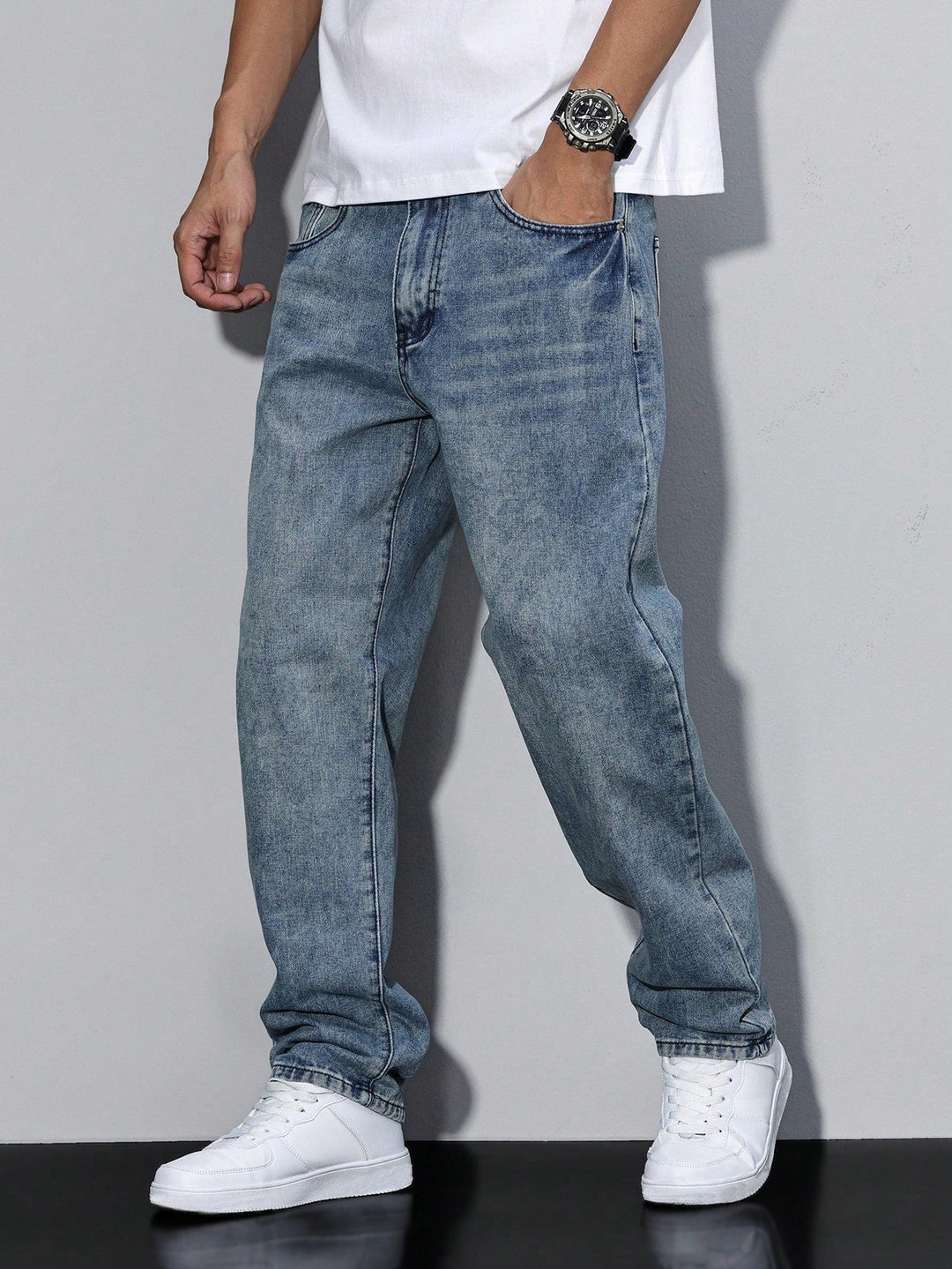 Effortless men's washed pants, straight leg for comfort and style.