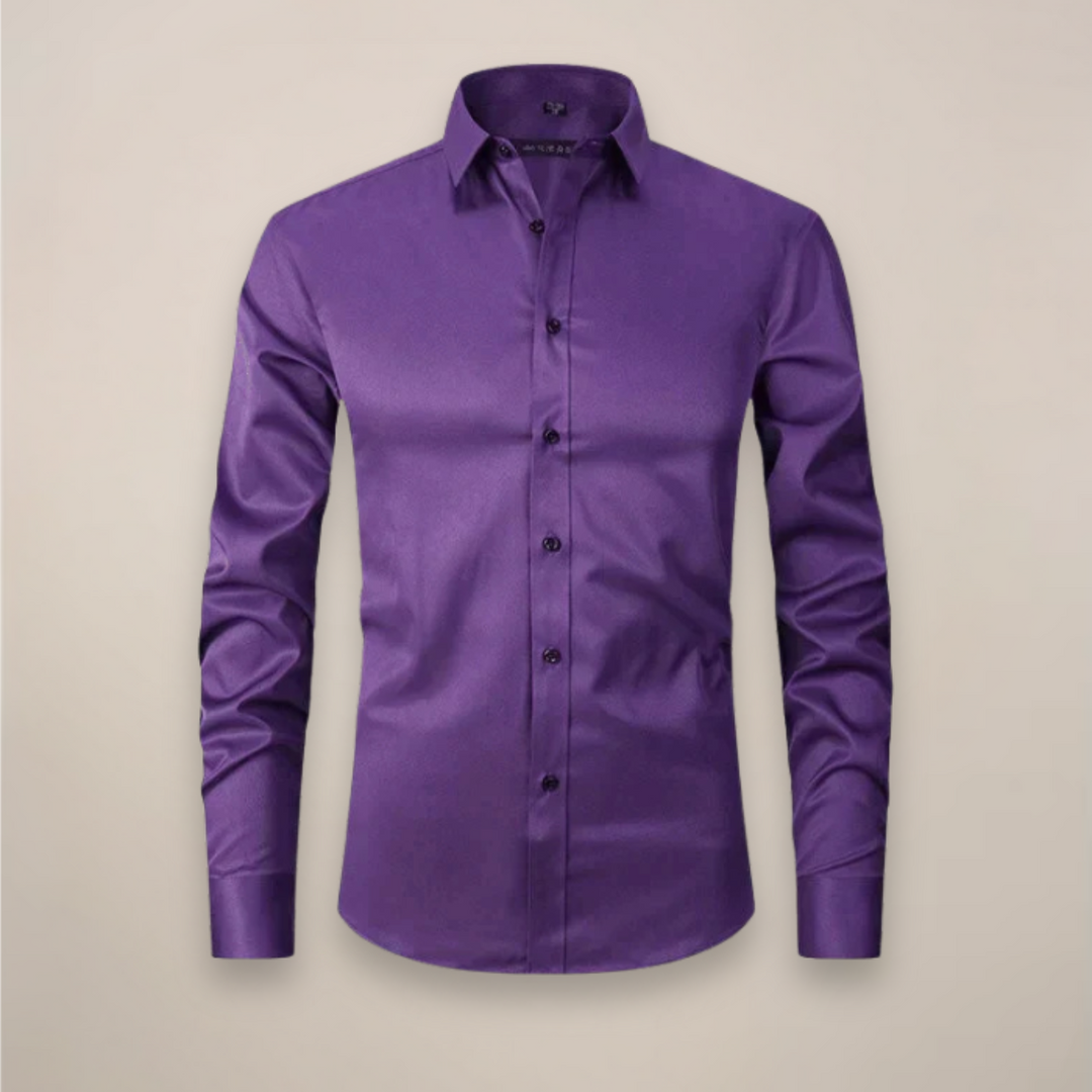 Sophisticated men's long-sleeve dress shirt, structured fit, wrinkle-free, ideal for formal wear.