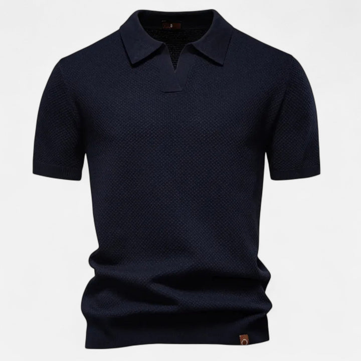 Summer-ready men's polo shirt made from breathable wool for ultimate comfort.