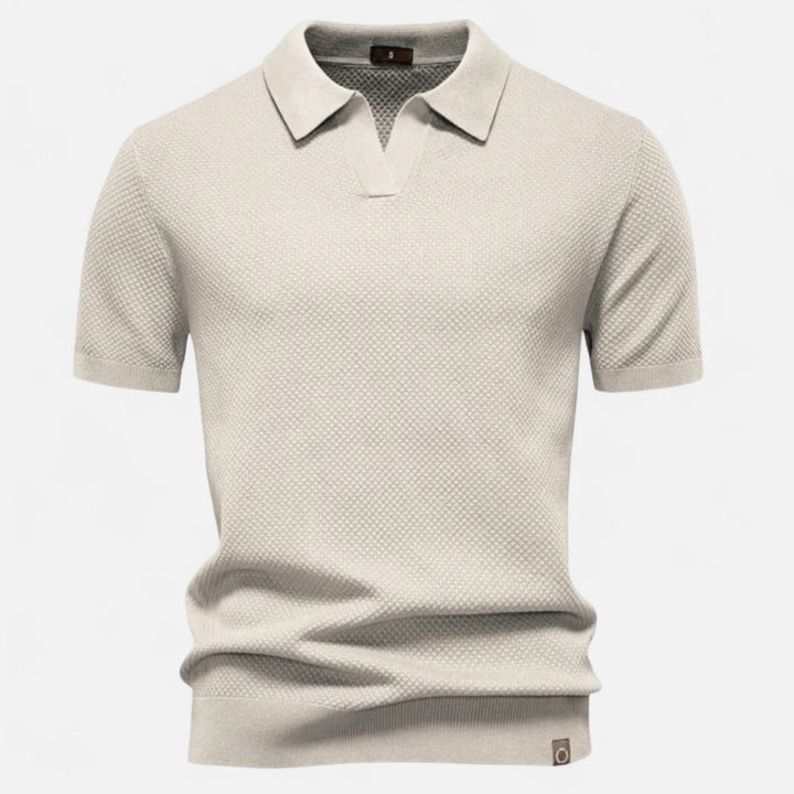 Short sleeve men's shirt with a unique pineapple design in soft wool fabric.