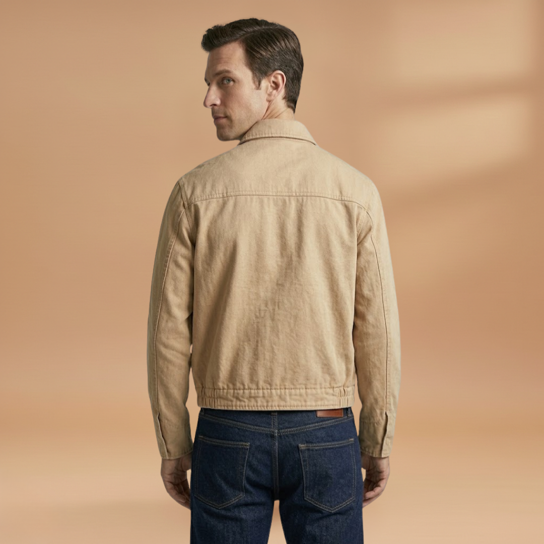 Fashionable men's zip jacket with a convenient chest pocket, perfect for layering.