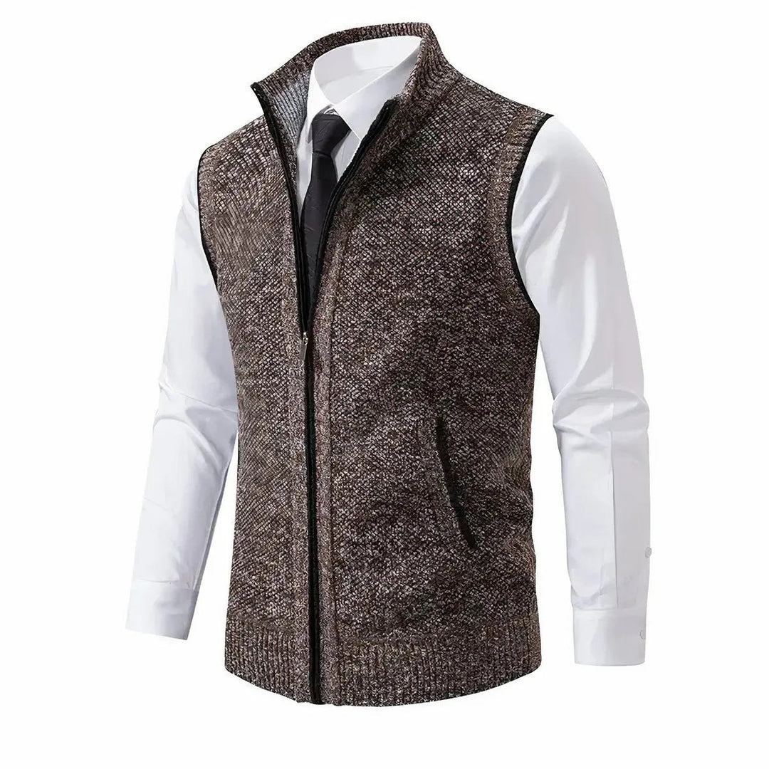 Versatile men's zip-up sleeveless sweater vest, perfect for autumn fashion, winter layering, and smart casual looks.