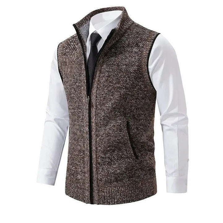 Versatile men's zip-up sleeveless sweater vest, perfect for autumn fashion, winter layering, and smart casual looks.