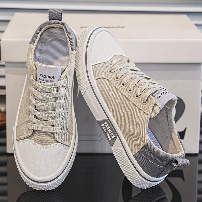 Stylish lightweight men's walking sneakers, Zorion Classic lace-up design, versatile everyday footwear.