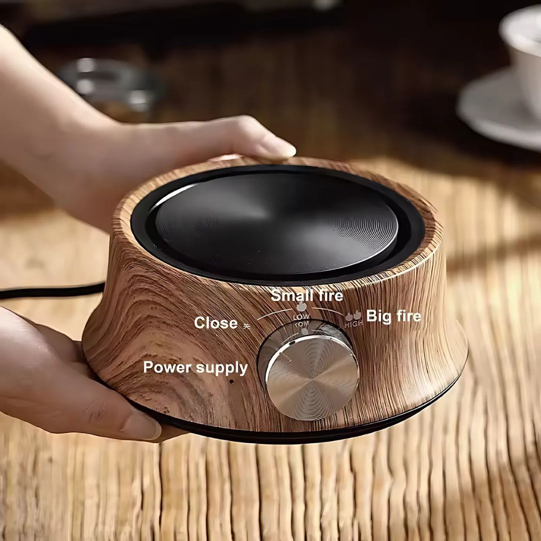 Single burner electric hot plate, great for warming food, brewing coffee, or quick meals.