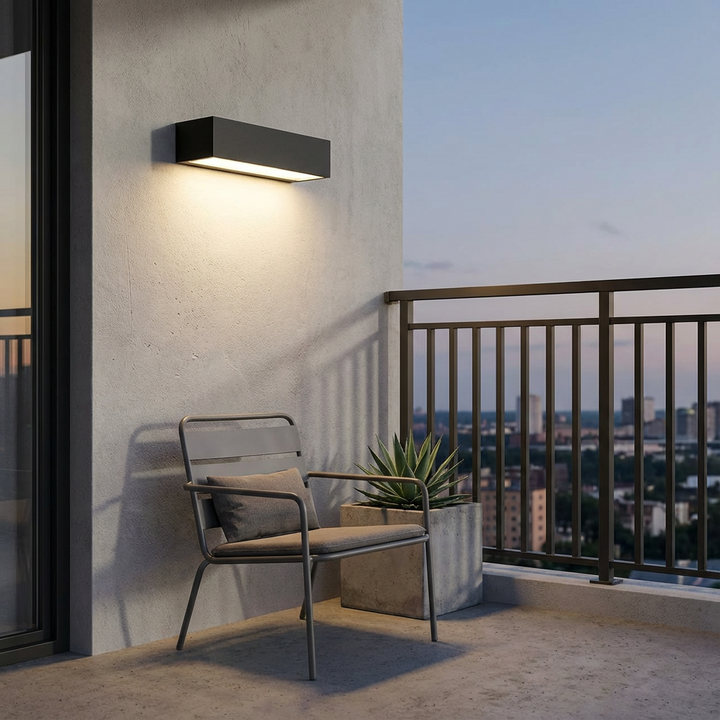 Energy-saving solar LED garden lamp, waterproof IP65 outdoor wall light for automatic illumination.