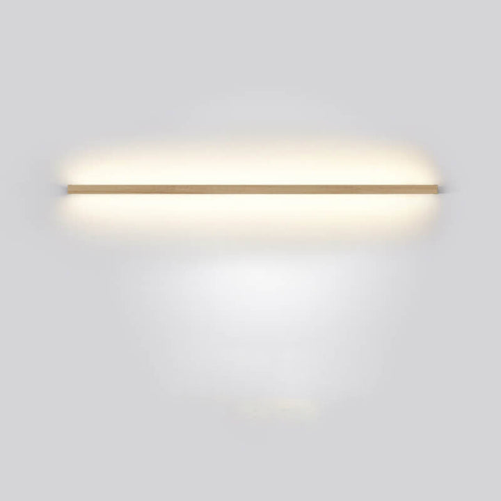 Dimmable wall lamp with a beautiful natural wood texture