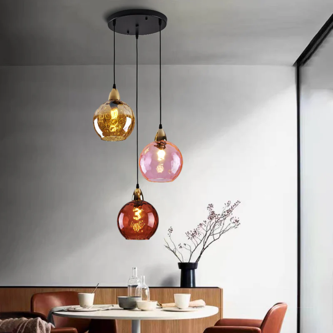 Elegant modern 3-light cluster pendant, LED ceiling light perfect for contemporary decor.