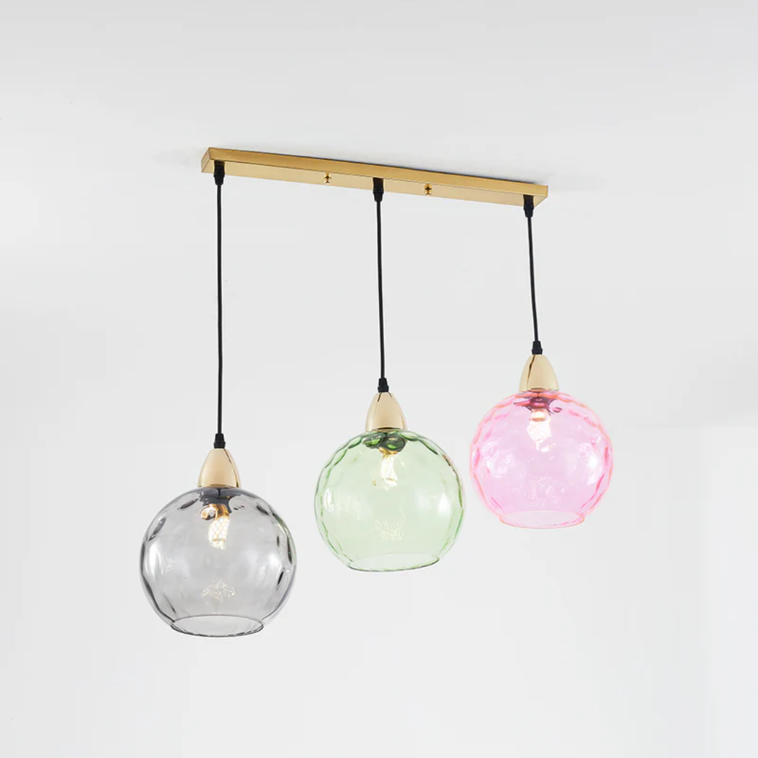 Elegant indoor lighting: modern 3-light pendant lamp, decorative ceiling fixture for dining areas.