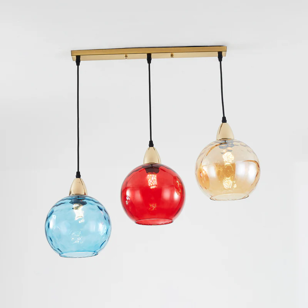 Contemporary 3-light cluster pendant lamp, providing elegant indoor lighting for modern homes.