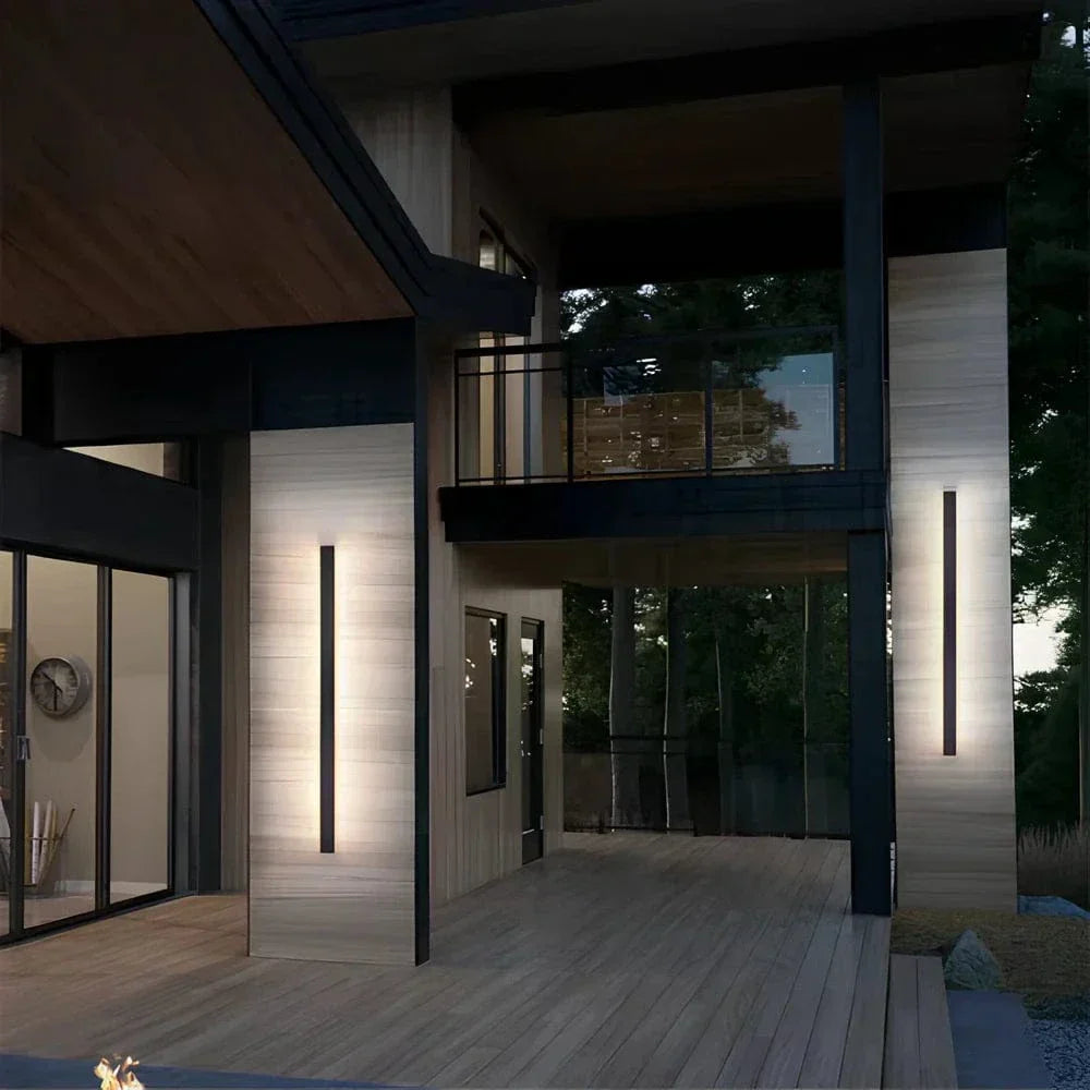 Energy-efficient modern LED wall sconce, ideal for sustainable outdoor lighting.