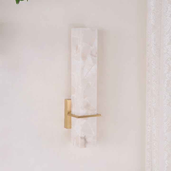 Stylish cuboid LED wall lamp, creating a modern lighting ambiance in any room.