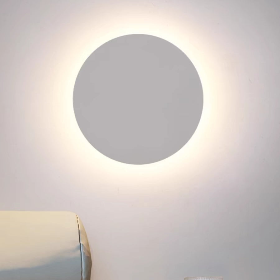 Sleek LED outdoor light, designed for modern home exterior aesthetics.
