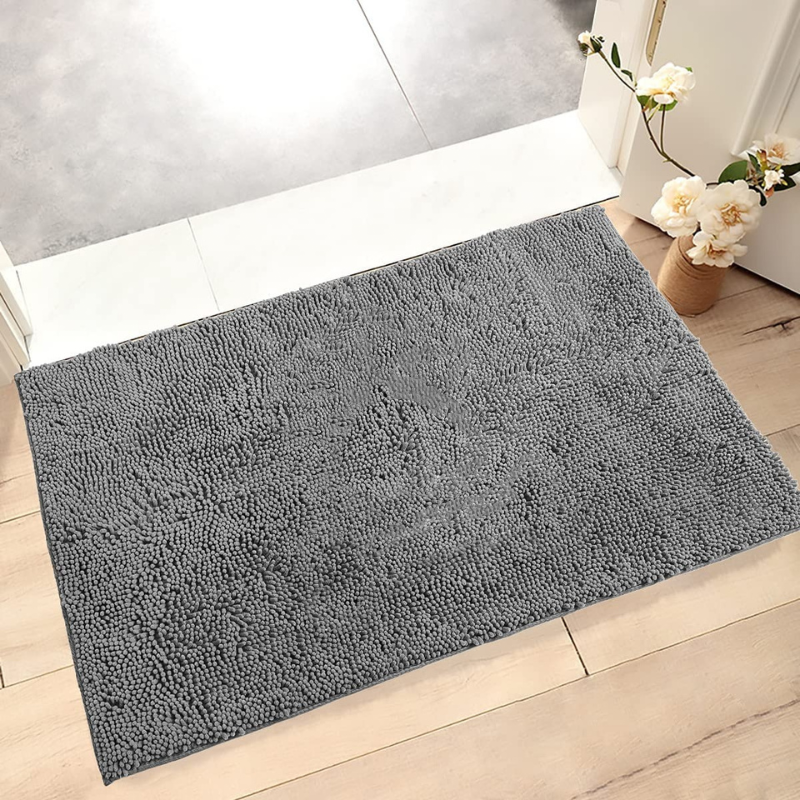 PawClean absorbent pet doormat with microfiber to trap mud and keep floors dry.