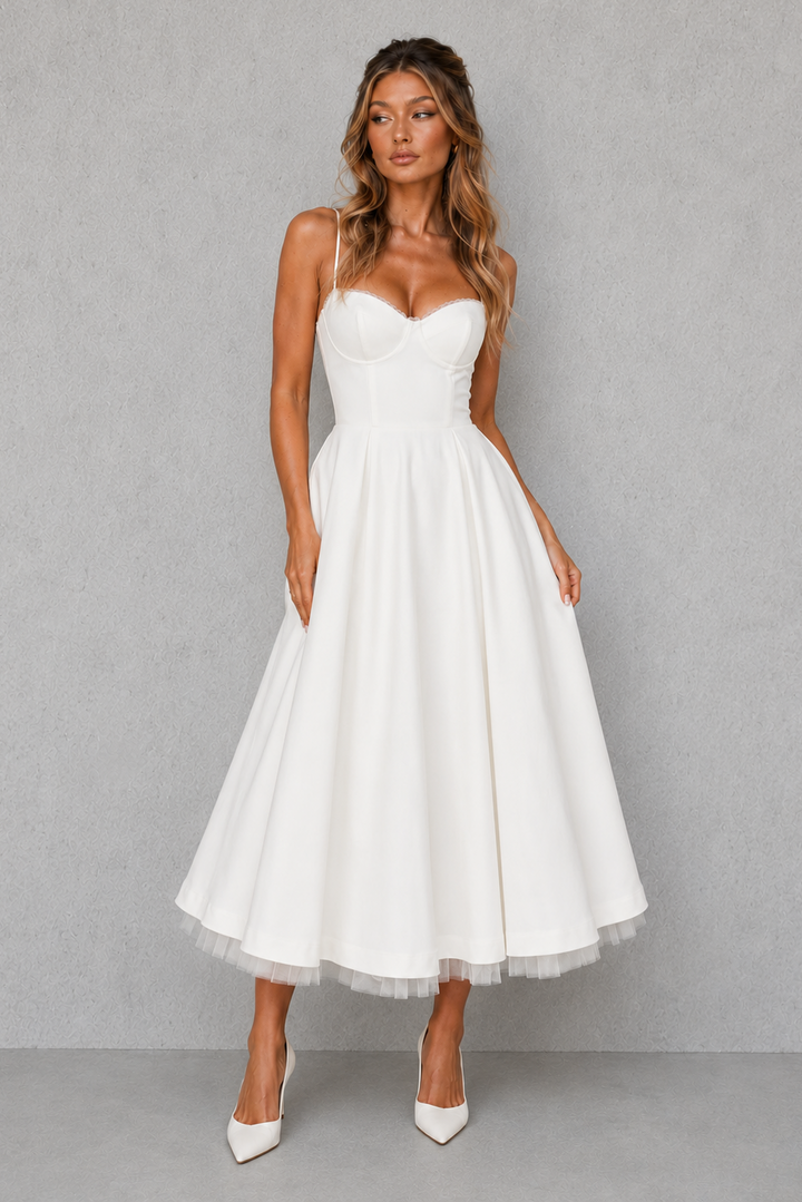 Elegant plus size women's midi dress, corset bodice, sweetheart neck, perfect for evening wear.