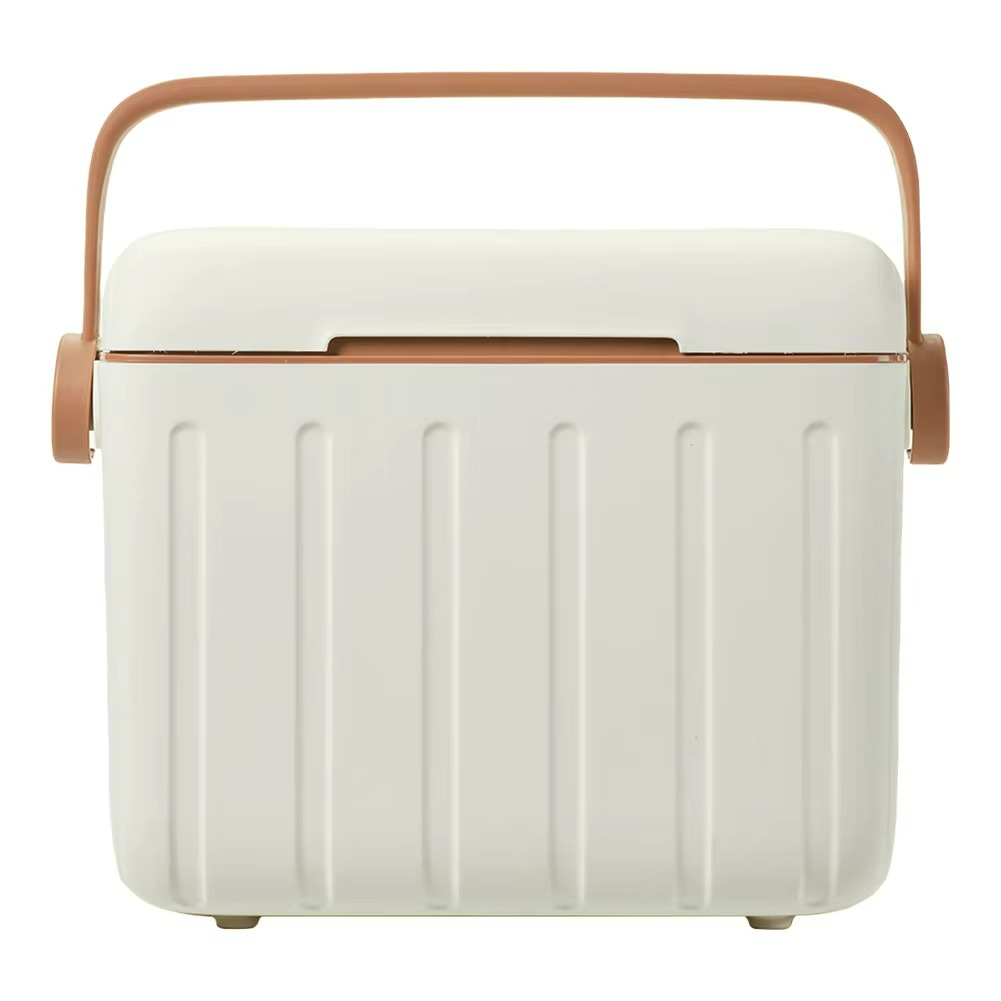 Durable 6L portable insulated cooler, ideal for picnics, camping, and keeping your drinks cool outdoors.