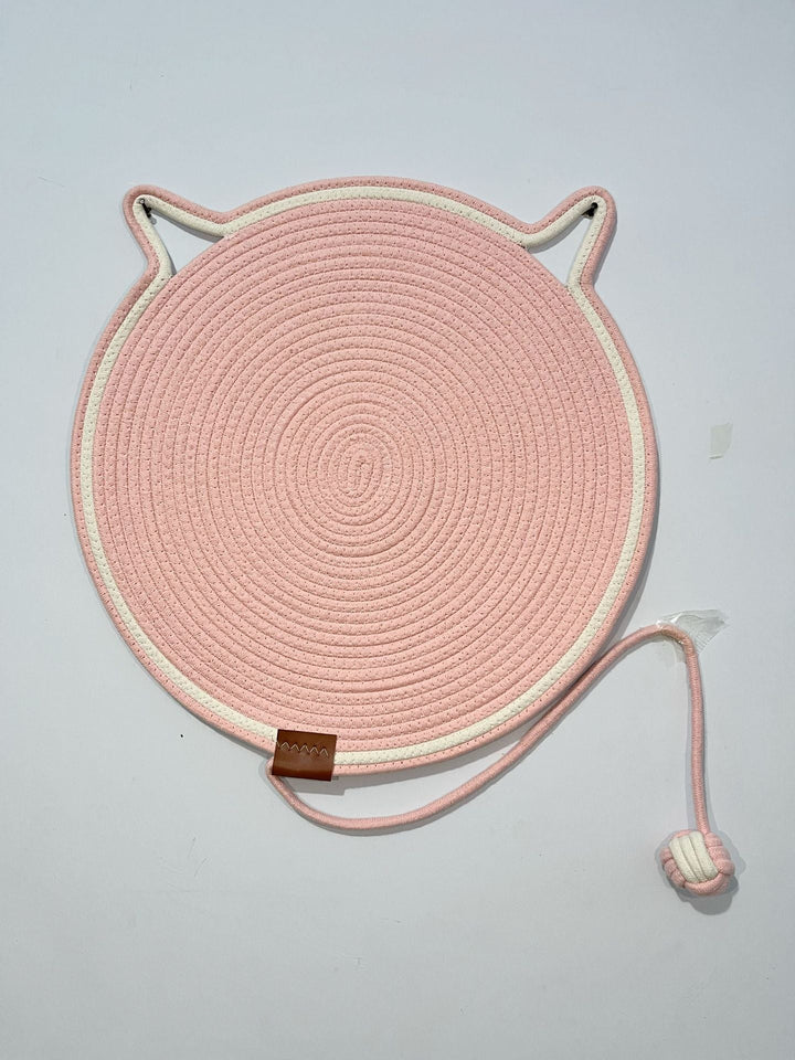 Multi-purpose cat scratching rug for scratching, lounging, and play
