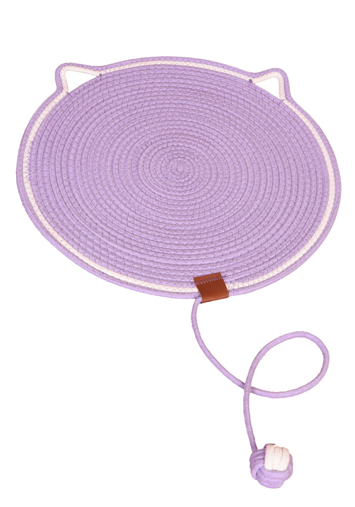 Compact cat scratching rug, ideal for apartments and small spaces
