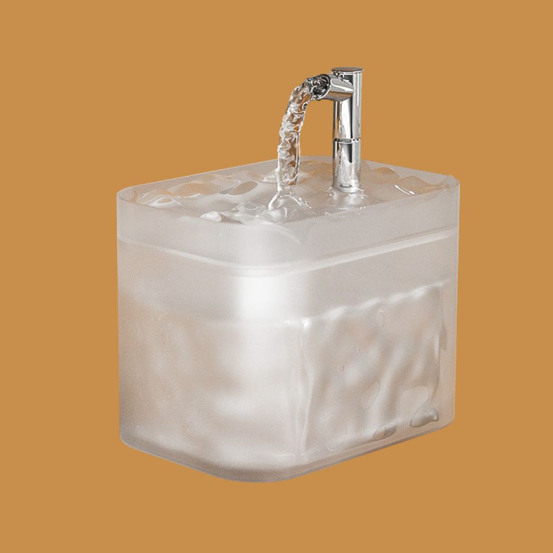 Stylish pet accessory: a modern drinking fountain for cats and dogs.