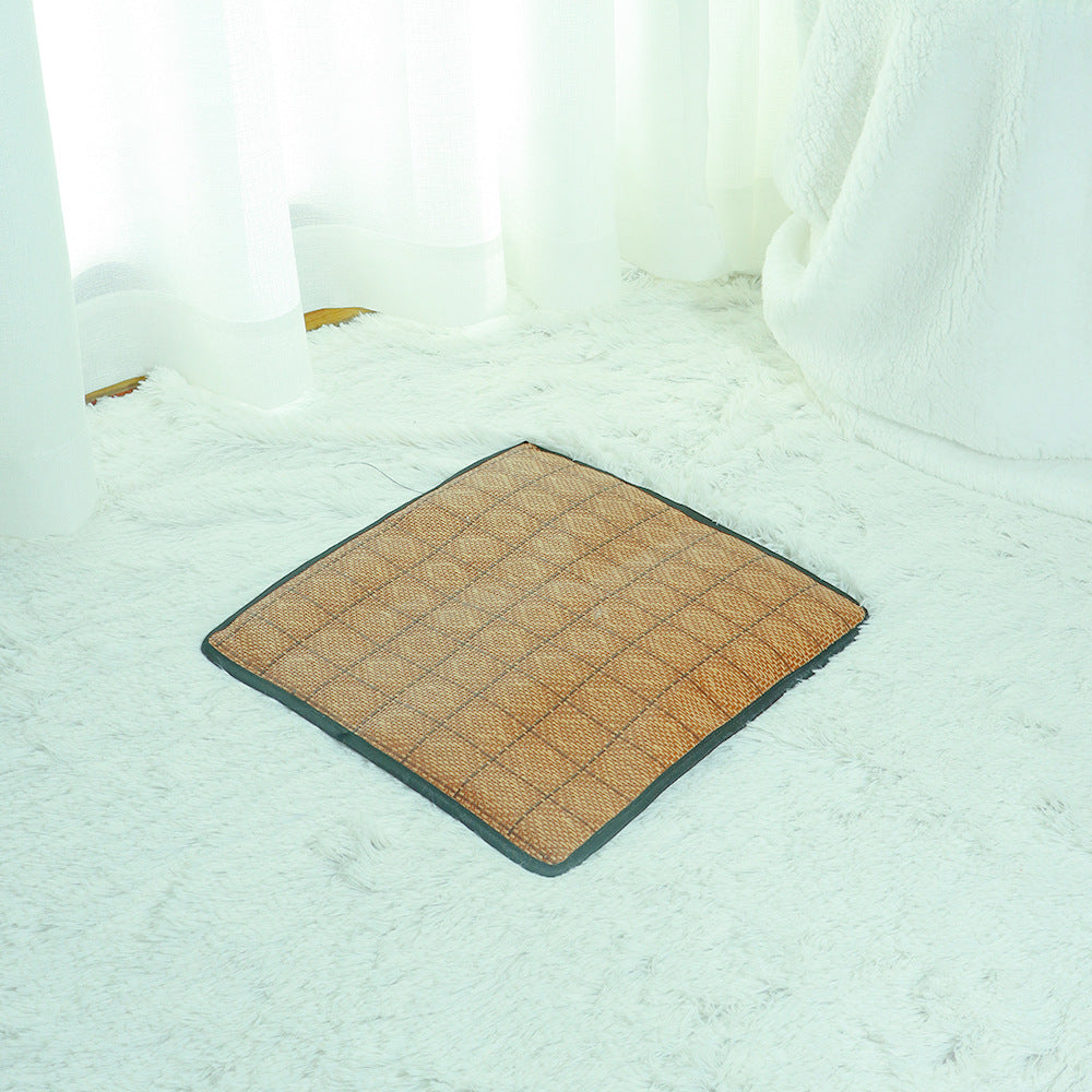 Indoor cat bed solution: natural rattan tent with a cooling mat for year-round use.