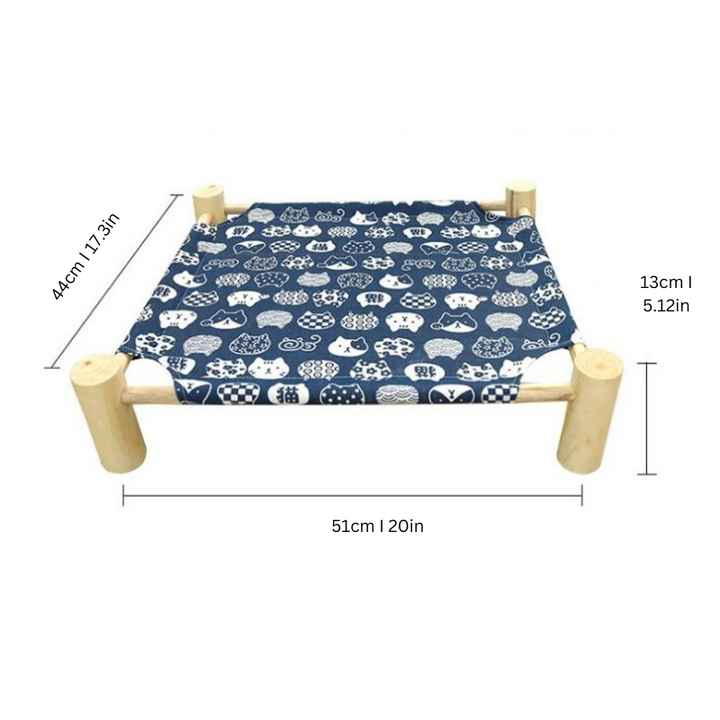 Washable cat lounge bed, perfect for indoor and outdoor use