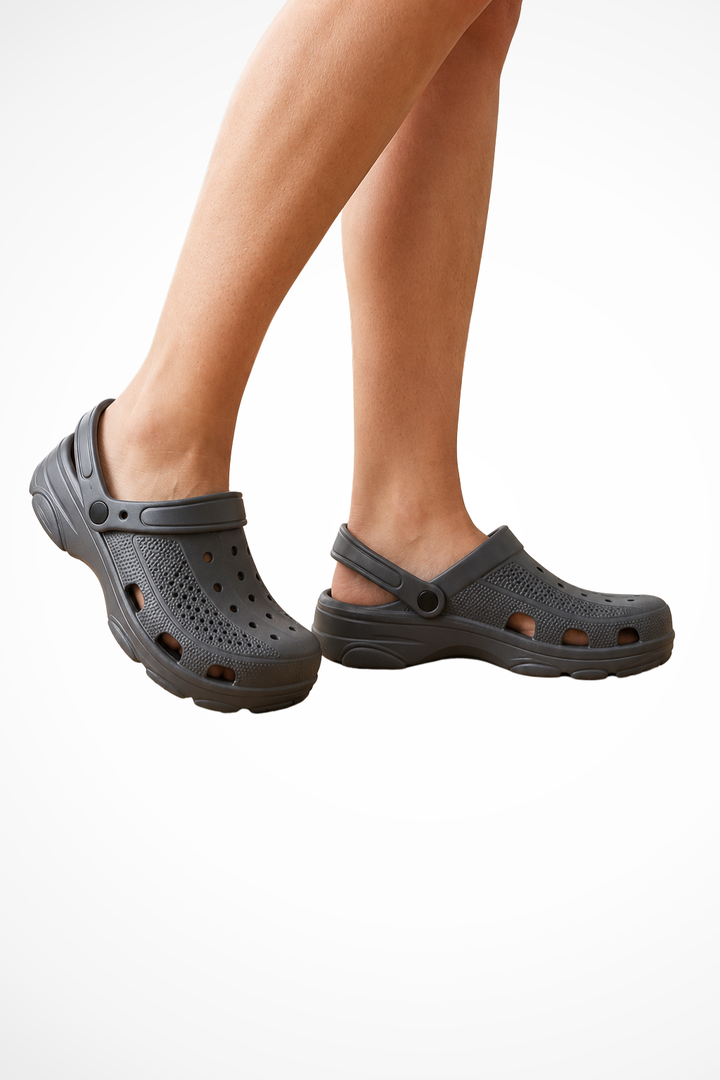 Comfortable women's orthopedic clogs with slip-resistant soles, ideal for nurses & kitchen professionals.