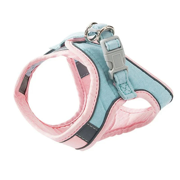 Comfortable reflective cat vest harness, ideal for walking your pet safely day or night.