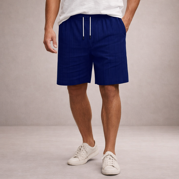Men's knee-length casual shorts, relaxed fit, elastic waist, ultimate comfort for summer.