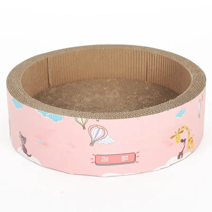 Engaging round cat toy & scratching mat promotes natural scratching behavior and feline claw care.