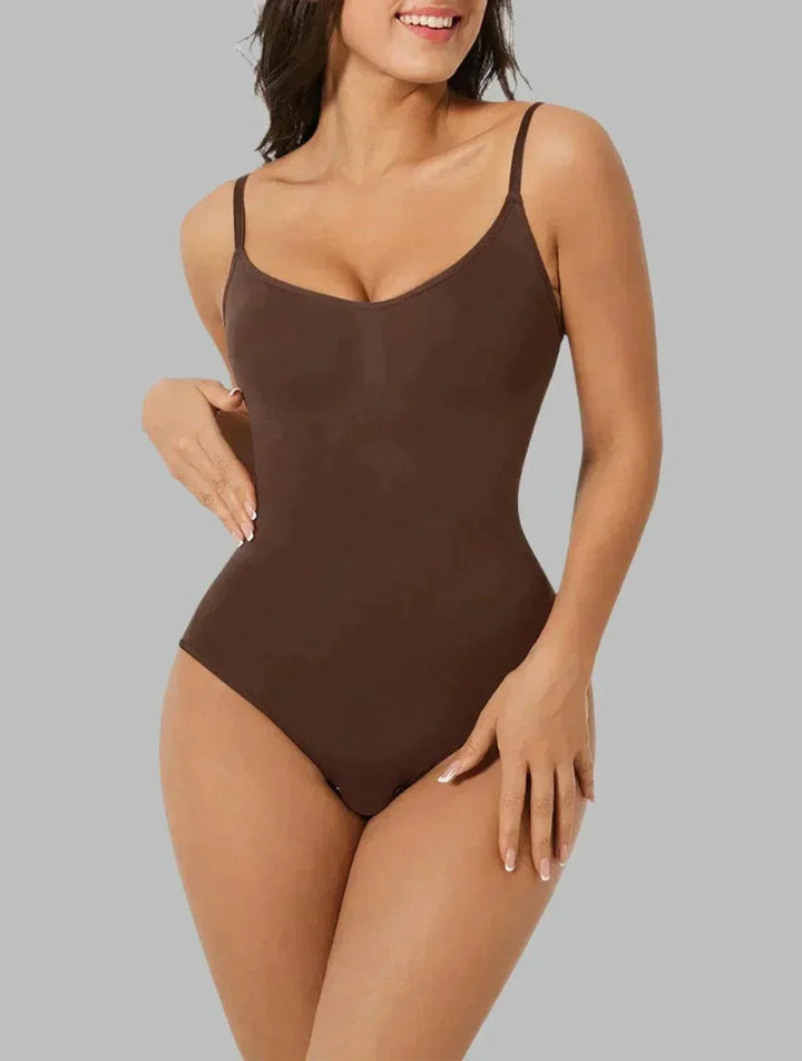 Invisible seamless women's shapewear bodysuit, perfect for smooth tummy control under any outfit.