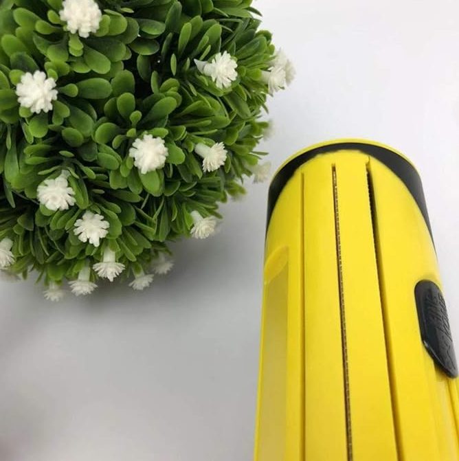 Keep homes fur-free with this self-cleaning pet hair remover. Reusable grooming roller for effective lint control.