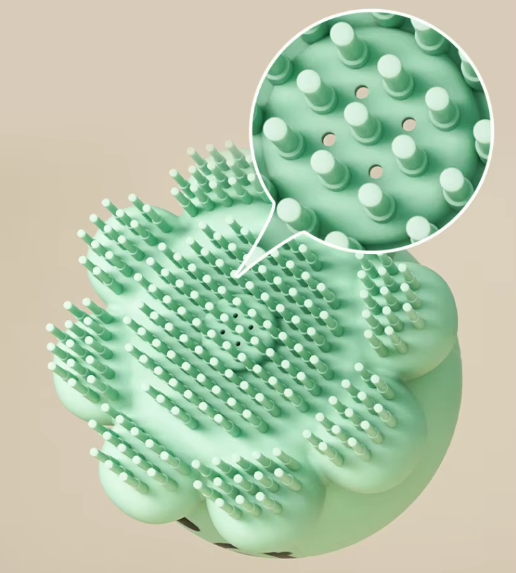 Easy pet bath: silicone grooming brush with foam dispenser for gentle cleaning, massage, and shedding.