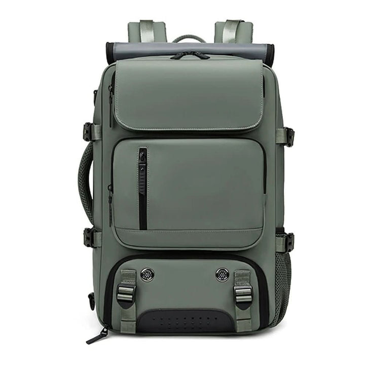 Versatile travel backpack for women & men, perfect for weekend trips, business travel & daily use.