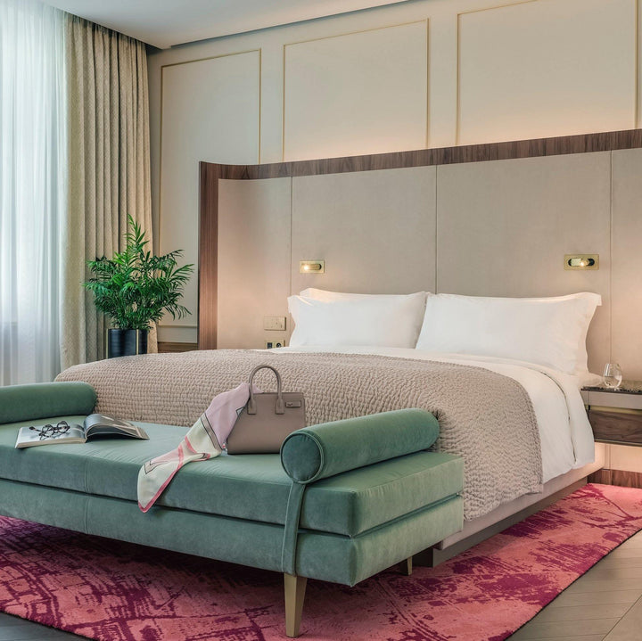 Sleek LED reading lamp, wall-mounted, contemporary bedroom lighting, easy to install.