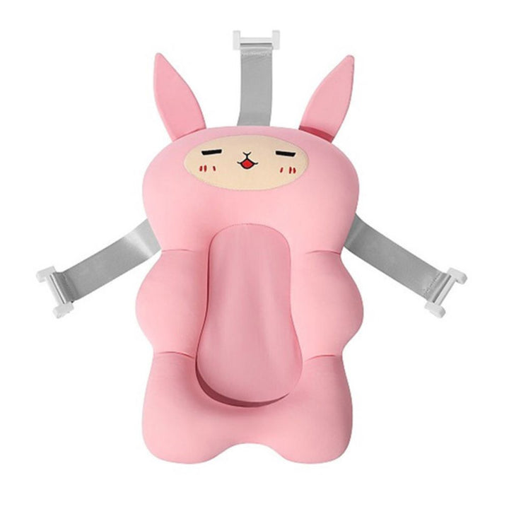 Ideal baby shower gift: This supportive infant bath seat ensures a safe and cozy bath.
