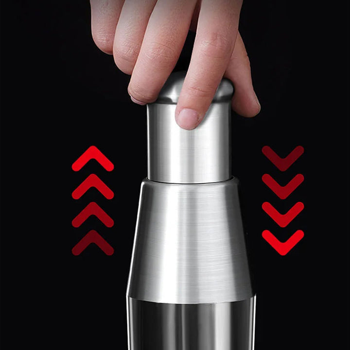 Heavy-duty stainless steel garlic mincer, ideal for crushing multiple garlic cloves quickly and efficiently.