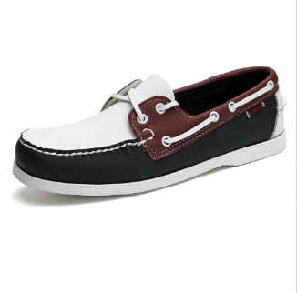 Brown men's classic retro loafers, timeless footwear for stylish comfort in formal or casual settings.