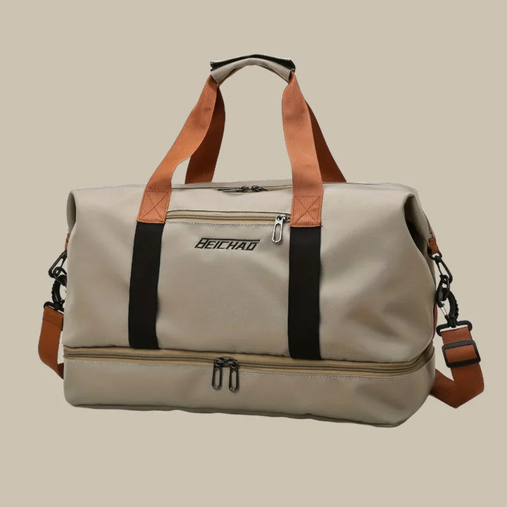 Durable men's gym duffel bag, also ideal as a stylish weekend travel bag with ample space.