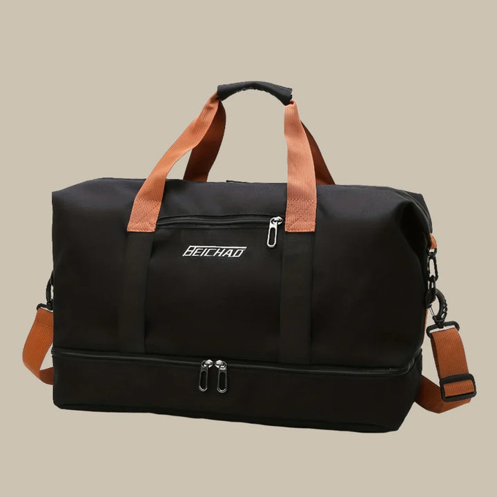Sleek, durable men's duffel bag in dark fabric, a stylish and spacious companion for travel.